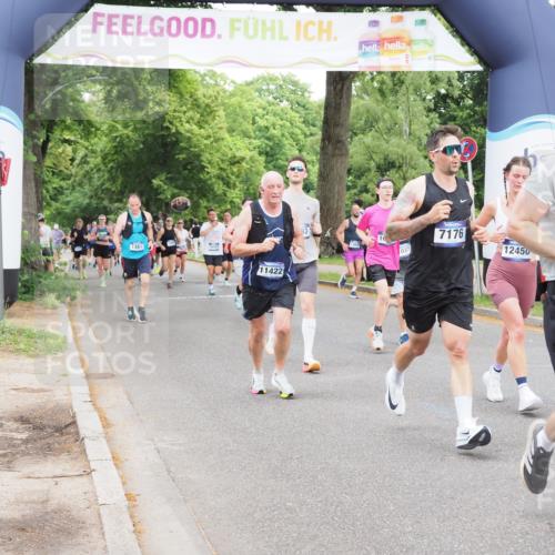 29.06.2025 - hella hamburg halbmarathon MichiJ http://msf.ph/oto/8330479 29.06.2025 10:38:05 Zwischen KM18-KM19 1461, 1466, 1817, 2411, 2823, 4346, 5087, 5336, 7176, 7224, 7583, 8689, 10057, 10371, 11422, 12235, 12450, 12545, 13051, 13609, 16653, 16732, 16907, 18884, 19007 meine-sportfotos.de