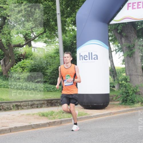 29.06.2025 - hella hamburg halbmarathon KatJ http://msf.ph/oto/8330652 29.06.2025 10:17:20 Zwischen KM18-KM19 2203 meine-sportfotos.de