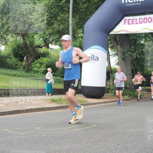 29.06.2025 - hella hamburg halbmarathon KatJ http://msf.ph/oto/8330816 29.06.2025 10:47:05 Zwischen KM18-KM19 2167, 2363, 3169, 3698, 4013, 5347, 8749 meine-sportfotos.de