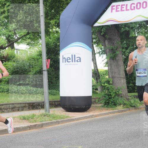 29.06.2025 - hella hamburg halbmarathon KatJ http://msf.ph/oto/8330830 29.06.2025 10:17:20 Zwischen KM18-KM19 2203 meine-sportfotos.de