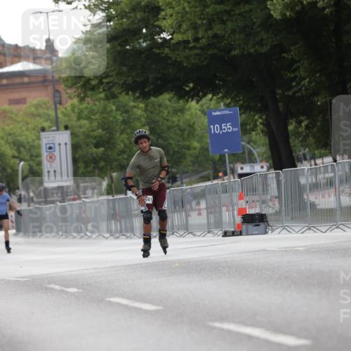 29.06.2025 - hella hamburg halbmarathon Jannik Wohlers http://msf.ph/oto/8330864 29.06.2025 09:01:13 Lombardsbrücke  meine-sportfotos.de
