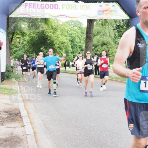 29.06.2025 - hella hamburg halbmarathon MichiJ http://msf.ph/oto/8330882 29.06.2025 10:38:09 Zwischen KM18-KM19 1461, 1466, 1750, 2207, 2823, 7176, 7224, 7312, 7583, 8689, 10057, 10371, 11422, 12235, 12450, 12624, 13609, 13799, 14361, 14838, 16653, 16907, 18451, 18657 meine-sportfotos.de