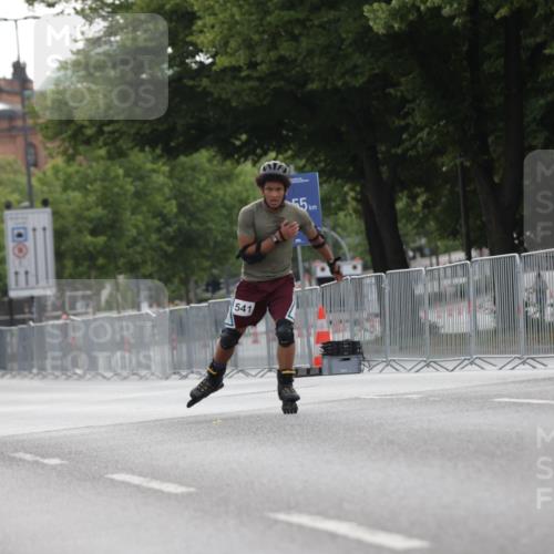 29.06.2025 - hella hamburg halbmarathon Jannik Wohlers http://msf.ph/oto/8330921 29.06.2025 09:01:15 Lombardsbrücke  meine-sportfotos.de