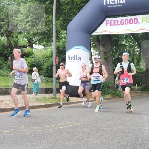 29.06.2025 - hella hamburg halbmarathon KatJ http://msf.ph/oto/8330969 29.06.2025 10:47:07 Zwischen KM18-KM19 2167, 3169, 3698, 5272, 5347, 8749 meine-sportfotos.de