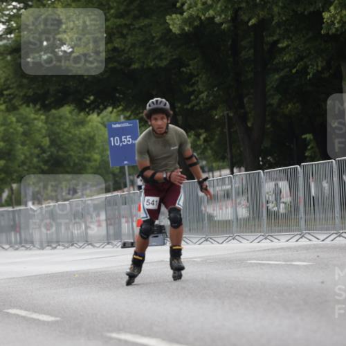 29.06.2025 - hella hamburg halbmarathon Jannik Wohlers http://msf.ph/oto/8331004 29.06.2025 09:01:16 Lombardsbrücke  meine-sportfotos.de