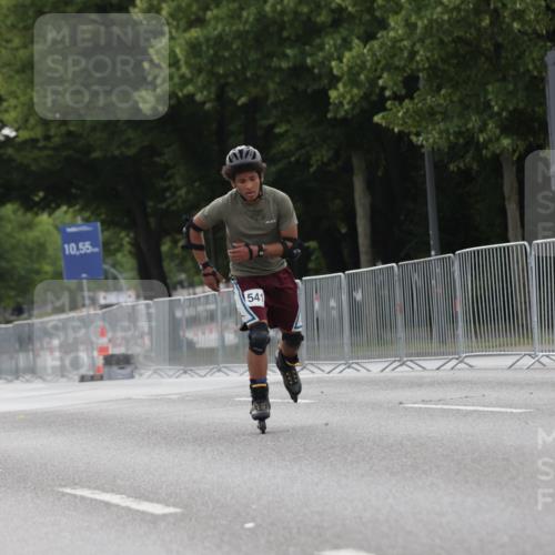 29.06.2025 - hella hamburg halbmarathon Jannik Wohlers http://msf.ph/oto/8331013 29.06.2025 09:01:17 Lombardsbrücke  meine-sportfotos.de