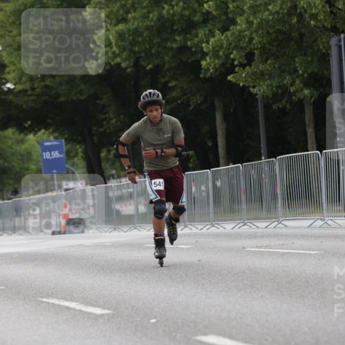 29.06.2025 - hella hamburg halbmarathon Jannik Wohlers http://msf.ph/oto/8331037 29.06.2025 09:01:17 Lombardsbrücke  meine-sportfotos.de