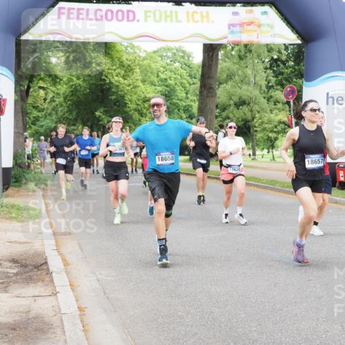 29.06.2025 - hella hamburg halbmarathon MichiJ http://msf.ph/oto/8331072 29.06.2025 10:38:10 Zwischen KM18-KM19 1461, 1466, 1750, 2207, 7176, 7312, 7583, 8689, 10057, 10371, 11422, 12450, 12624, 13609, 13799, 14125, 14361, 14838, 16653, 16907, 18451, 18657, 18658 meine-sportfotos.de
