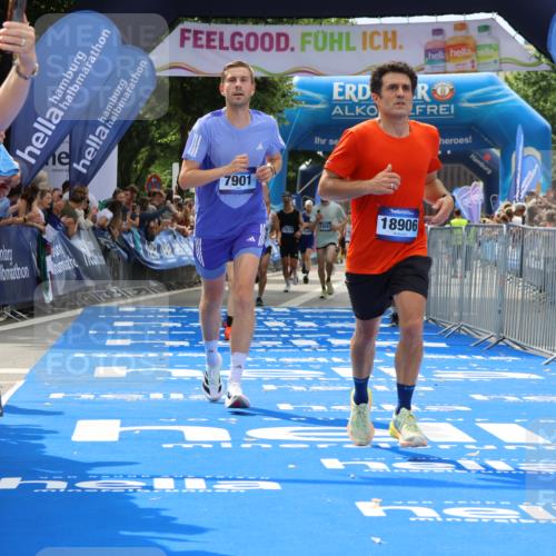 29.06.2025 - hella hamburg halbmarathon Strokosch-Dieckow http://msf.ph/oto/8331120 29.06.2025 10:34:12 Ziel 1080, 3005, 7884, 7901, 9376, 11202, 13066, 14784, 17751, 18906 meine-sportfotos.de