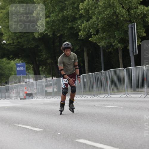 29.06.2025 - hella hamburg halbmarathon Jannik Wohlers http://msf.ph/oto/8331138 29.06.2025 09:01:17 Lombardsbrücke  meine-sportfotos.de