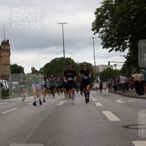 29.06.2025 - hella hamburg halbmarathon Yannick Fuchs http://msf.ph/oto/8331310 29.06.2025 10:51:43 20KM 1200, 1611, 2025, 2236, 2606, 2759, 2806, 2883, 2907, 3093, 3141, 3575, 4426, 4467, 4579, 4833, 5391, 6281, 6302, 6531, 6595, 6892, 7833, 9450, 9485, 10599, 12144, 12509, 13465, 13664, 15217, 15229, 16517, 17415, 17455, 17543, 18508, 18762, 18891 meine-sportfotos.de