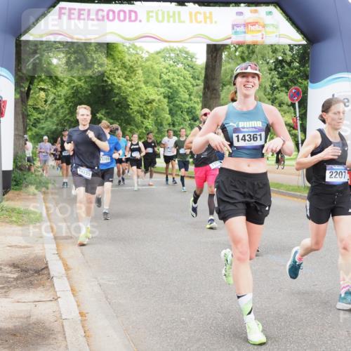 29.06.2025 - hella hamburg halbmarathon MichiJ http://msf.ph/oto/8331373 29.06.2025 10:38:12 Zwischen KM18-KM19 1461, 1750, 2207, 6795, 7176, 7312, 7952, 8689, 10057, 10371, 11422, 12450, 12624, 13609, 13799, 14125, 14361, 14838, 18182, 18451, 18657, 18658 meine-sportfotos.de