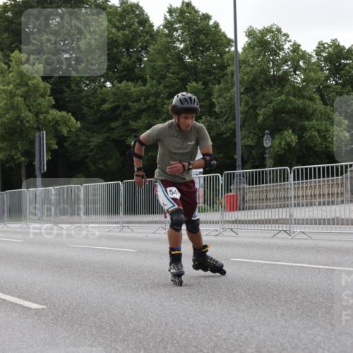 29.06.2025 - hella hamburg halbmarathon Jannik Wohlers http://msf.ph/oto/8331449 29.06.2025 09:01:20 Lombardsbrücke  meine-sportfotos.de