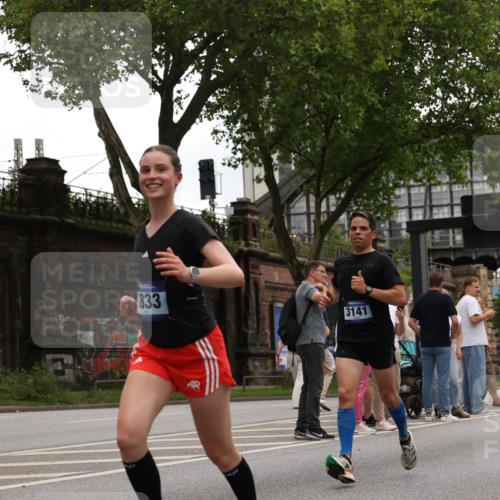29.06.2025 - hella hamburg halbmarathon Yannick Fuchs http://msf.ph/oto/8331453 29.06.2025 10:51:43 20KM 1200, 1611, 2025, 2236, 2606, 2759, 2806, 2883, 2907, 3093, 3141, 3575, 4426, 4467, 4579, 4833, 5391, 6281, 6302, 6531, 6595, 6892, 7833, 9450, 9485, 10599, 12144, 12509, 13465, 13664, 15217, 15229, 16517, 17415, 17455, 17543, 18508, 18762, 18891 meine-sportfotos.de