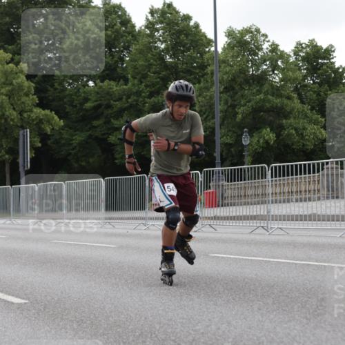 29.06.2025 - hella hamburg halbmarathon Jannik Wohlers http://msf.ph/oto/8331483 29.06.2025 09:01:20 Lombardsbrücke  meine-sportfotos.de