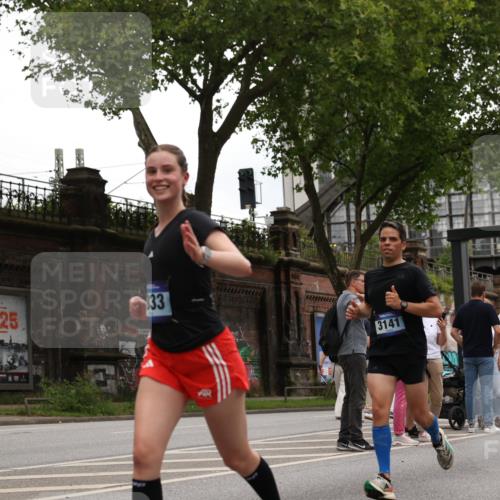 29.06.2025 - hella hamburg halbmarathon Yannick Fuchs http://msf.ph/oto/8331490 29.06.2025 10:51:43 20KM 1200, 1611, 2025, 2236, 2606, 2759, 2806, 2883, 2907, 3093, 3141, 3575, 4426, 4467, 4579, 4833, 5391, 6281, 6302, 6531, 6595, 6892, 7833, 9450, 9485, 10599, 12144, 12509, 13465, 13664, 15217, 15229, 16517, 17415, 17455, 17543, 18508, 18762, 18891 meine-sportfotos.de
