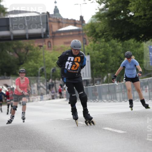 29.06.2025 - hella hamburg halbmarathon Jannik Wohlers http://msf.ph/oto/8331525 29.06.2025 09:01:22 Lombardsbrücke  meine-sportfotos.de