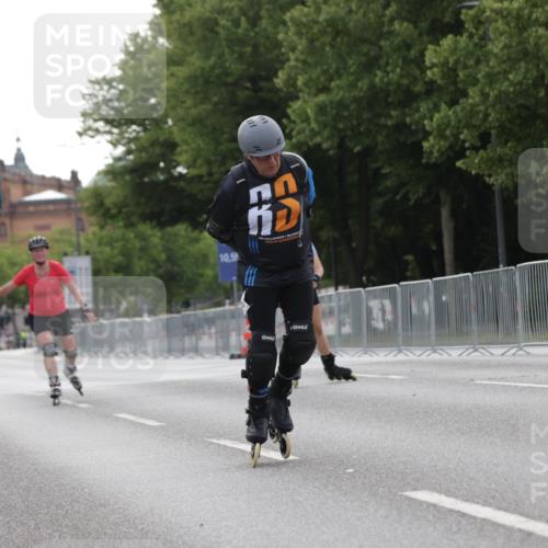 29.06.2025 - hella hamburg halbmarathon Jannik Wohlers http://msf.ph/oto/8331569 29.06.2025 09:01:24 Lombardsbrücke  meine-sportfotos.de