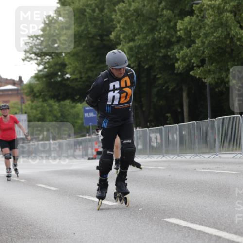 29.06.2025 - hella hamburg halbmarathon Jannik Wohlers http://msf.ph/oto/8331606 29.06.2025 09:01:24 Lombardsbrücke  meine-sportfotos.de