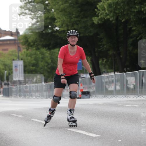 29.06.2025 - hella hamburg halbmarathon Jannik Wohlers http://msf.ph/oto/8331874 29.06.2025 09:01:27 Lombardsbrücke  meine-sportfotos.de