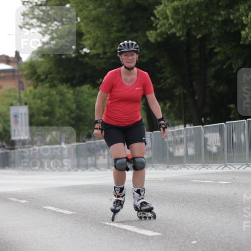 29.06.2025 - hella hamburg halbmarathon Jannik Wohlers http://msf.ph/oto/8331948 29.06.2025 09:01:27 Lombardsbrücke  meine-sportfotos.de