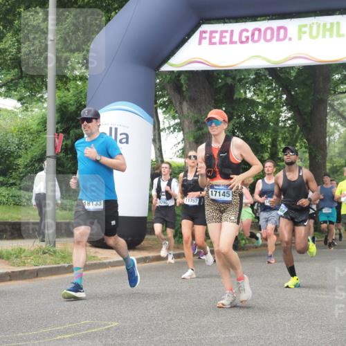 29.06.2025 - hella hamburg halbmarathon KatJ http://msf.ph/oto/8332071 29.06.2025 10:47:16 Zwischen KM18-KM19 5775, 5885, 6309, 8003 meine-sportfotos.de