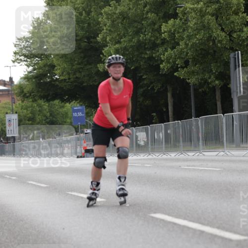 29.06.2025 - hella hamburg halbmarathon Jannik Wohlers http://msf.ph/oto/8332084 29.06.2025 09:01:28 Lombardsbrücke  meine-sportfotos.de