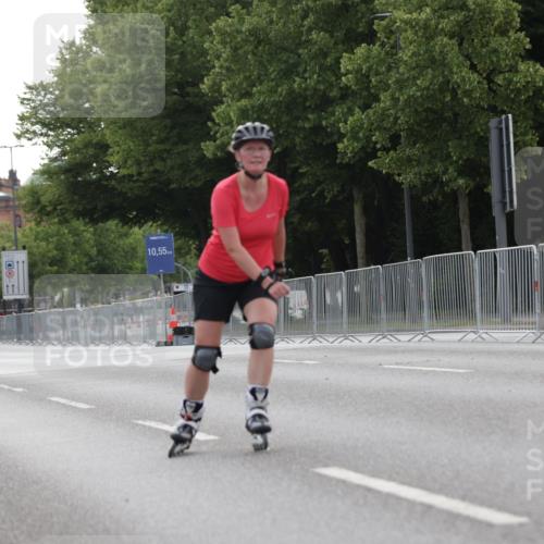 29.06.2025 - hella hamburg halbmarathon Jannik Wohlers http://msf.ph/oto/8332119 29.06.2025 09:01:28 Lombardsbrücke  meine-sportfotos.de