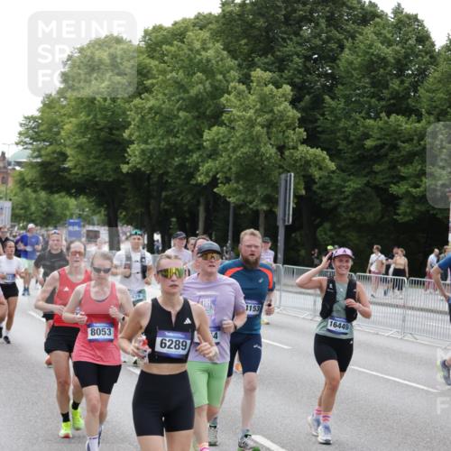 29.06.2025 - hella hamburg halbmarathon Jannik Wohlers http://msf.ph/oto/8332212 29.06.2025 10:40:25 Lombardsbrücke 1075, 1323, 2042, 2173, 2206, 2299, 2858, 3121, 3306, 3432, 3694, 4044, 4234, 4530, 4612, 4774, 4775, 4972, 5753, 6098, 6163, 6289, 6842, 7293, 7956, 8053, 8054, 8429, 8430, 9009, 9237, 9437, 9946, 10166, 10920, 10940, 11053, 11513, 11514, 11686, 12191, 12610, 12692, 12699, 13773, 15154, 15905, 16028, 16297, 16449, 16450, 17233, 17234, 17267, 19087, 19168 meine-sportfotos.de