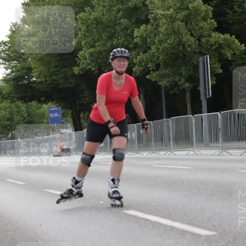 29.06.2025 - hella hamburg halbmarathon Jannik Wohlers http://msf.ph/oto/8332318 29.06.2025 09:01:28 Lombardsbrücke  meine-sportfotos.de