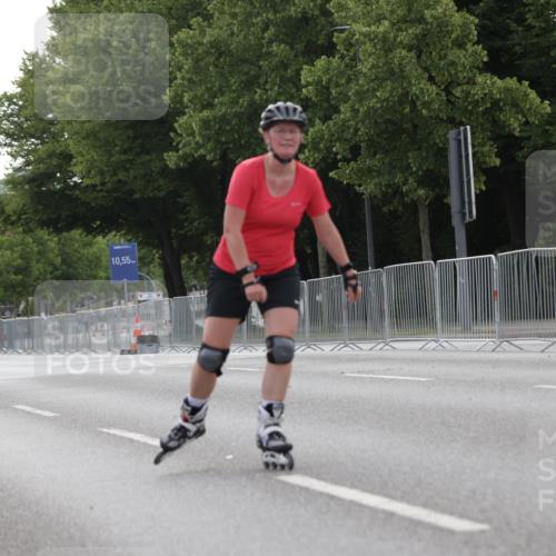29.06.2025 - hella hamburg halbmarathon Jannik Wohlers http://msf.ph/oto/8332372 29.06.2025 09:01:28 Lombardsbrücke  meine-sportfotos.de