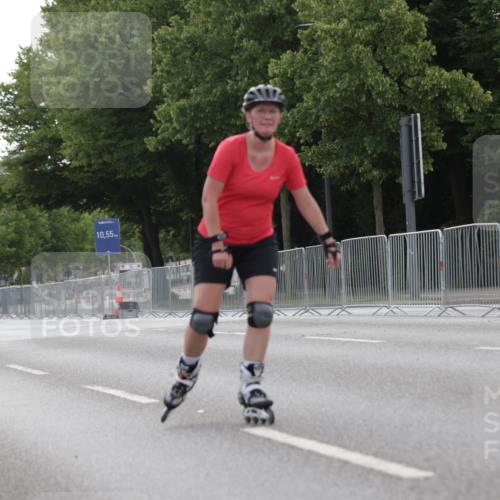 29.06.2025 - hella hamburg halbmarathon Jannik Wohlers http://msf.ph/oto/8332428 29.06.2025 09:01:28 Lombardsbrücke  meine-sportfotos.de