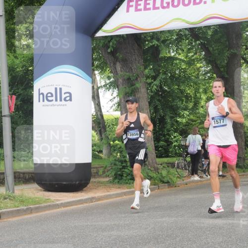 29.06.2025 - hella hamburg halbmarathon KatJ http://msf.ph/oto/8332526 29.06.2025 10:17:31 Zwischen KM18-KM19 1577 meine-sportfotos.de
