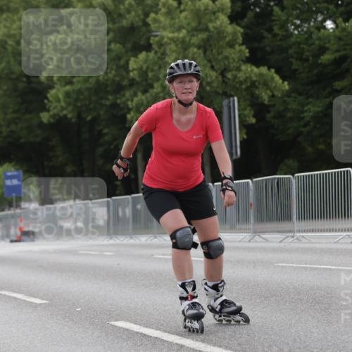 29.06.2025 - hella hamburg halbmarathon Jannik Wohlers http://msf.ph/oto/8332546 29.06.2025 09:01:28 Lombardsbrücke  meine-sportfotos.de