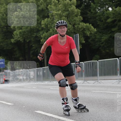 29.06.2025 - hella hamburg halbmarathon Jannik Wohlers http://msf.ph/oto/8332601 29.06.2025 09:01:29 Lombardsbrücke  meine-sportfotos.de