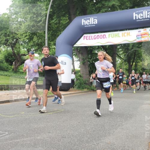 29.06.2025 - hella hamburg halbmarathon KatJ http://msf.ph/oto/8332627 29.06.2025 10:47:22 Zwischen KM18-KM19 2978, 5775, 5839, 5885, 6201, 6309, 7761, 8003, 8290 meine-sportfotos.de