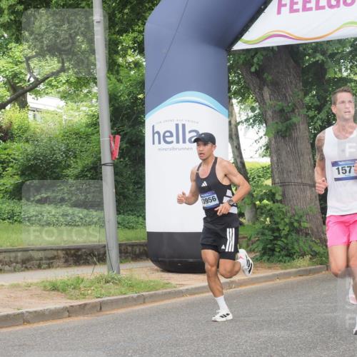 29.06.2025 - hella hamburg halbmarathon KatJ http://msf.ph/oto/8332745 29.06.2025 10:17:31 Zwischen KM18-KM19 1577 meine-sportfotos.de