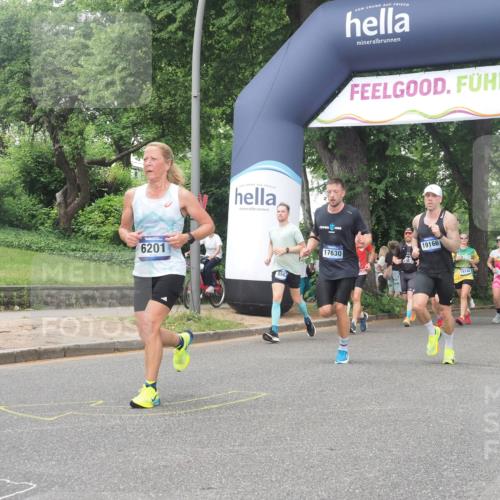 29.06.2025 - hella hamburg halbmarathon KatJ http://msf.ph/oto/8332831 29.06.2025 10:47:24 Zwischen KM18-KM19 2978, 5775, 5839, 5885, 6201, 7761, 8290, 8662 meine-sportfotos.de