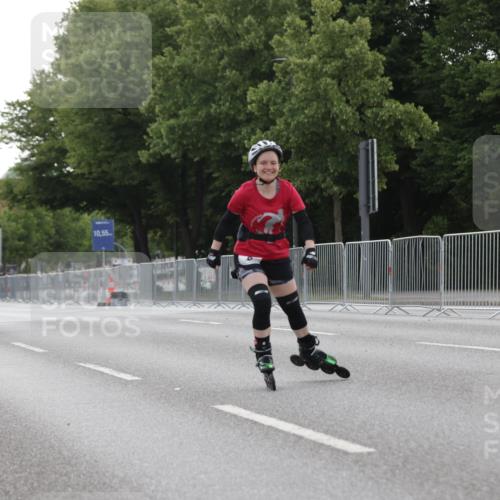 29.06.2025 - hella hamburg halbmarathon Jannik Wohlers http://msf.ph/oto/8332904 29.06.2025 09:01:34 Lombardsbrücke  meine-sportfotos.de