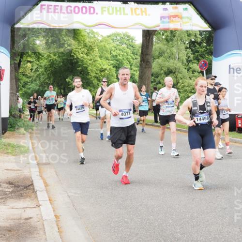 29.06.2025 - hella hamburg halbmarathon MichiJ http://msf.ph/oto/8333006 29.06.2025 10:38:28 Zwischen KM18-KM19 4077, 5600, 7930, 7932, 8989, 9959, 10319, 10868, 11733, 13015, 13073, 13976, 14458, 15720, 15899, 16291 meine-sportfotos.de