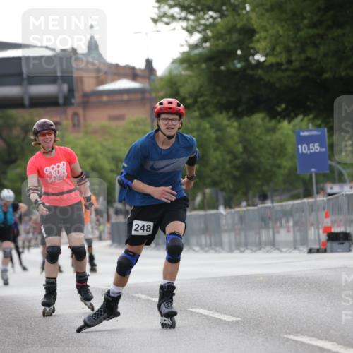 29.06.2025 - hella hamburg halbmarathon Jannik Wohlers http://msf.ph/oto/8333073 29.06.2025 09:01:36 Lombardsbrücke  meine-sportfotos.de