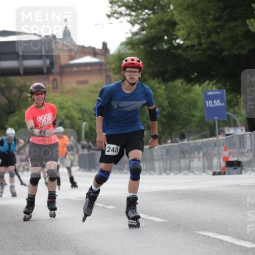 29.06.2025 - hella hamburg halbmarathon Jannik Wohlers http://msf.ph/oto/8333161 29.06.2025 09:01:36 Lombardsbrücke  meine-sportfotos.de