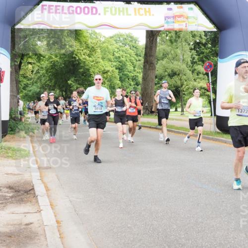 29.06.2025 - hella hamburg halbmarathon MichiJ http://msf.ph/oto/8333215 29.06.2025 10:38:32 Zwischen KM18-KM19 2670, 4077, 5600, 7397, 7943, 8989, 13073, 13726, 13976, 14458, 14626, 15720, 15871, 16291, 17823, 18394 meine-sportfotos.de