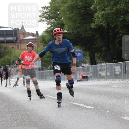 29.06.2025 - hella hamburg halbmarathon Jannik Wohlers http://msf.ph/oto/8333283 29.06.2025 09:01:37 Lombardsbrücke  meine-sportfotos.de