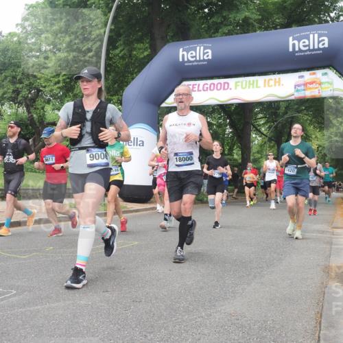 29.06.2025 - hella hamburg halbmarathon KatJ http://msf.ph/oto/8333391 29.06.2025 10:47:28 Zwischen KM18-KM19 1420, 2391, 4592, 5839, 6201, 6487, 7759, 8191, 8662 meine-sportfotos.de