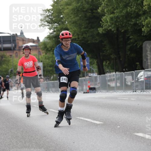 29.06.2025 - hella hamburg halbmarathon Jannik Wohlers http://msf.ph/oto/8333400 29.06.2025 09:01:37 Lombardsbrücke  meine-sportfotos.de