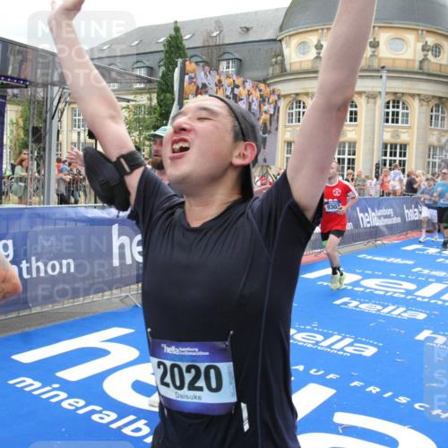 29.06.2025 - hella hamburg halbmarathon Michael Strokosch http://msf.ph/oto/8333537 29.06.2025 10:50:10 Ziel 1216, 1321, 1507, 2020, 3296, 3562, 7176, 8313, 9031, 9303, 9965, 12203, 12235, 13282, 14257, 16403, 18228, 18657, 18658, 18884 meine-sportfotos.de