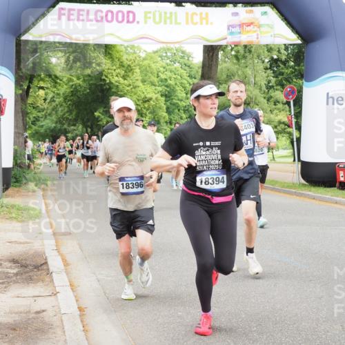 29.06.2025 - hella hamburg halbmarathon MichiJ http://msf.ph/oto/8333615 29.06.2025 10:38:36 Zwischen KM18-KM19 2670, 5018, 5399, 5820, 7397, 7943, 8205, 8989, 9057, 9793, 13403, 13726, 13976, 14626, 15480, 15871, 16291, 16716, 17823, 18394 meine-sportfotos.de
