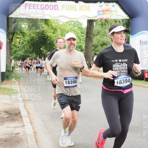 29.06.2025 - hella hamburg halbmarathon MichiJ http://msf.ph/oto/8333674 29.06.2025 10:38:36 Zwischen KM18-KM19 2670, 5018, 5399, 5820, 7397, 7943, 8205, 8989, 9057, 9793, 13403, 13726, 13976, 14626, 15480, 15871, 16291, 16716, 17823, 18394 meine-sportfotos.de