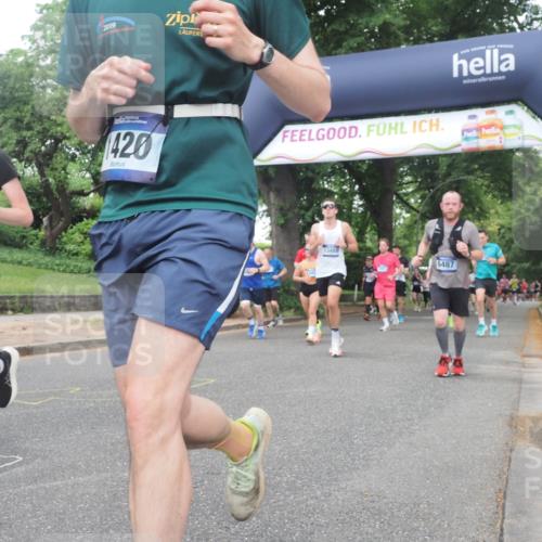 29.06.2025 - hella hamburg halbmarathon KatJ http://msf.ph/oto/8333718 29.06.2025 10:47:30 Zwischen KM18-KM19 1364, 1420, 2391, 4592, 6487, 7759, 8191, 8662 meine-sportfotos.de